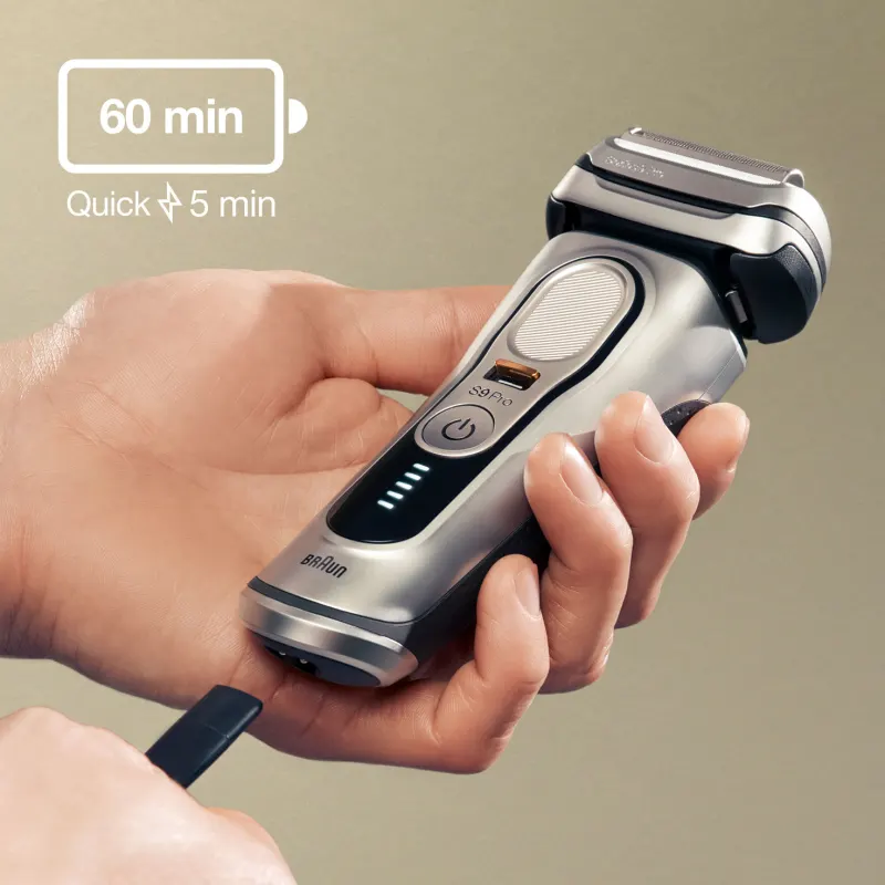Braun Series 9 Shaver 9477cc (Including Charging Case)